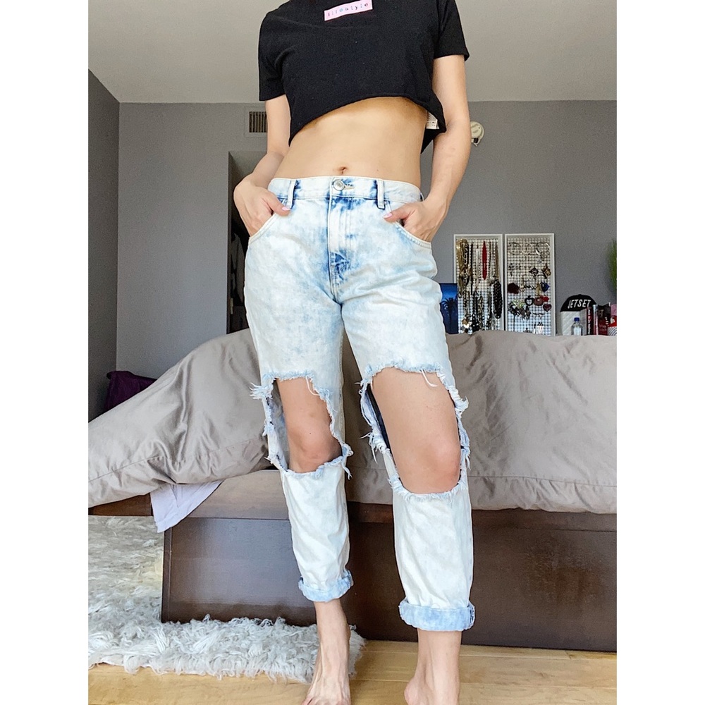 Forever 21 Distressed Ripped Jeans